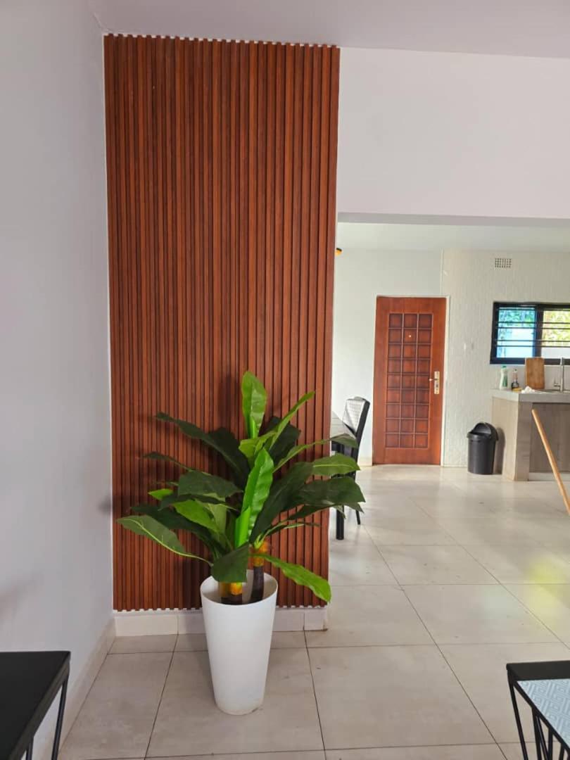 Blue Agave F2 Lägenhet Lusaka Exteriör bild